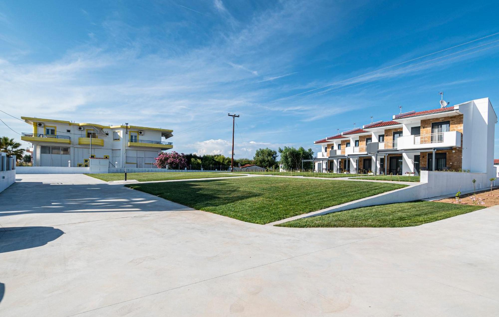 Chryssis Village By Travel Pro Services - Nea Potidaia Halkidiki نيا بوتيدايا المظهر الخارجي الصورة